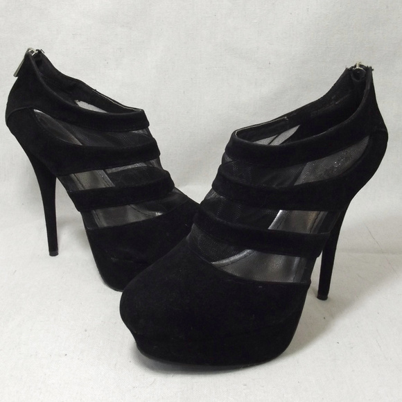 BAMBOO Shoes - Black Velvet & Mesh Stiletto Platform Shoes 8.5